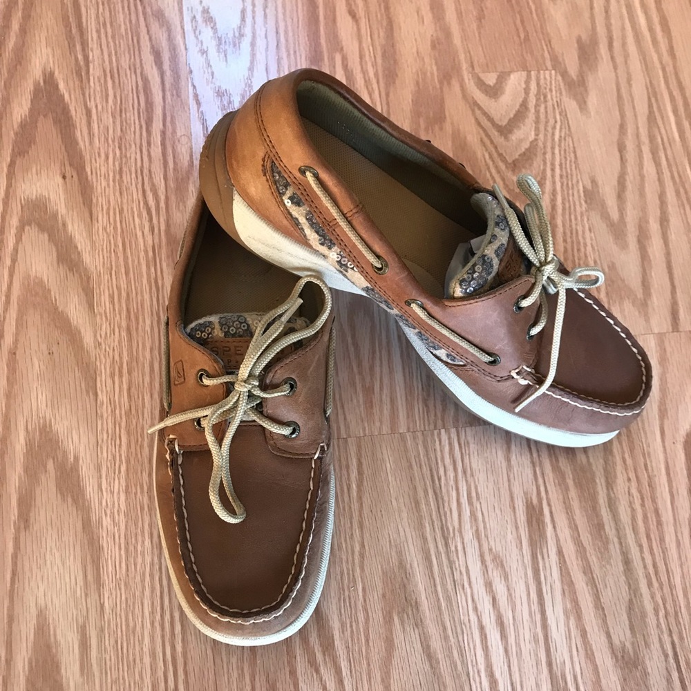 Sperry boat shoes